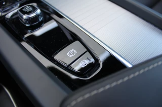 Volvo XC60 | Panoramadak | H&K | 360 camera | Winterpack - afbeelding nr 33