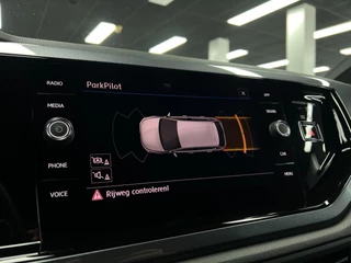 Volkswagen Polo Volkswagen Polo 1.0 TSI Highline | Leder | PDC | Carplay | - afbeelding nr 19