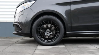 Mercedes-Benz EQV | Burmester | Surround View | Airmatic | Leder | Distronic plus - afbeelding nr 4