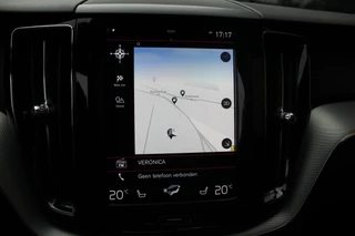 Volvo XC60 Volvo XC60 2.0 T8 Twin Engine AWD R-Design | Pano | Trekhaak - afbeelding nr 22