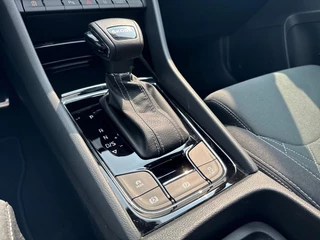 Škoda Karoq Škoda Karoq 1.5 TSI DSG SPORTLINE PANO-DAK/TREKHAAK/CAMERA/NAVI/STOELVERW - afbeelding nr 19