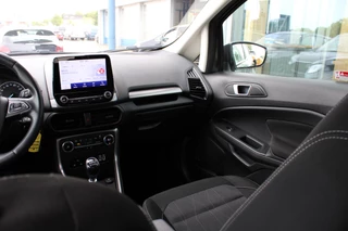 Ford EcoSport Ford EcoSport 1.0 EcoBoost Connected Bellen voor bezichtiging! | Trekhaak | Climate Control | Stoelverwarming | Cruise Control | - afbeelding nr 15