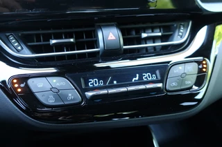Toyota C-HR Toyota C-HR 1.8 HYBRID TEAM D, Apple Carplay/ Android Auto, Clima, LED, etc. - afbeelding nr 28