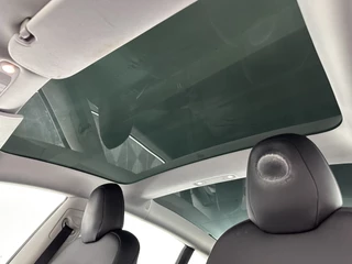 Tesla Model 3 (INCL.BTW) Aut. *PANO | AUTO-PILOT | NAPPA-LEATHER | KEYLESS | FULL-LED | MEMORY-PACK | SURROUND-VIEW | DAB | CARPLAY | DIGI-COCKPIT | LANE-ASSIST | COMFORT-SEATS | 18