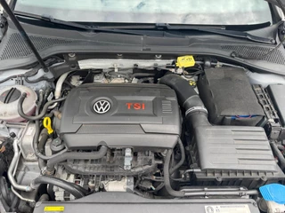 Volkswagen Golf Volkswagen Golf 2.0 TSI GTI Performance /ACC /LED /Pano /Carplay - afbeelding nr 27