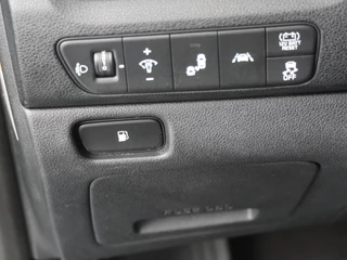 Kia Niro Kia Niro 1.6 GDi Hybrid DynamicPlusLine - Navigatie - Camera - Stoel- en stuurverwarming - Climate control - Trekhaak - Fabrieksgarantie tot 09-2027 - afbeelding nr 29