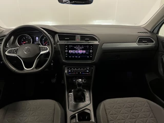 Volkswagen Tiguan Volkswagen Tiguan 1.5 TSI Life Business / 150PK / NAVI / STOEL-STUURVERW. / PDC / 1800KG TREKG. - afbeelding nr 11