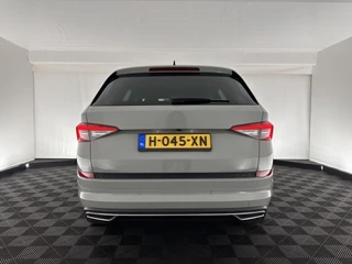 Škoda Kodiaq Aut. *ADAPTIVE-CRUISE | LEATHER-MICROFIBRE | DIGI-COCKPIT | FULL-LED | CANTON-SOUND | SPORT-SEATS | KEYLESS | CAMERA | DAB+ | AMBIENT-LIGHT | NAVI-FULLMAP | ECC | PDC | 19''ALU* - afbeelding nr 5