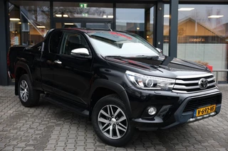 Toyota Hilux 2.4 D-4D XTRA CAB CHALLENGER 4WD VAN