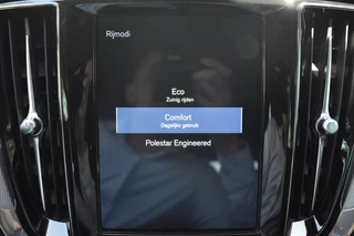 Volvo V60 Volvo V60 T4 Polestar 210pk Inscription | Audio & Park Assist & Climate - afbeelding nr 30