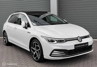 Volkswagen Golf Volkswagen Golf 1.5 eTSI STYLE 150PK/DSG/ACC/NAV/CAMERA/PANO - afbeelding nr 4