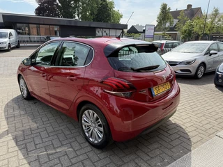 Peugeot 208 Peugeot 208 1.2 PureTech Allure - afbeelding nr 6
