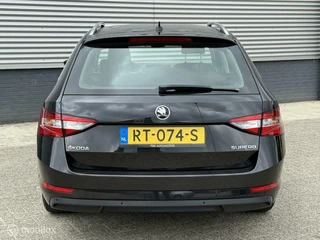 Škoda Superb Skoda Superb Combi 1.4 TSI Ambition NAVIGATIE - afbeelding nr 7