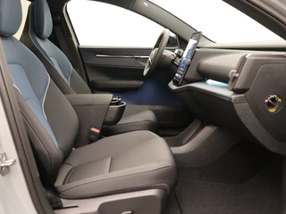 Volvo EX30 Volvo EX30 EXTENDED RANGE PLUS 20INCH *VOORRAADKORTING* NIEUW OP KENTEKEN - afbeelding nr 16
