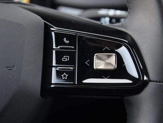 MG MG4 MG 4 Luxury 64 kWh Long Range  | Vehicle to load | Apple Carplay - afbeelding nr 38
