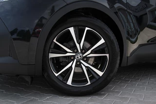Toyota C-HR Toyota C-HR 1.8 Hybrid 140 First Edition | Camera | Adaptive Cruise - afbeelding nr 3
