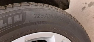 Ford Kuga Ford Kuga 2.5 PHEV Titanium 225pk | Driver Assistance Pack | Winterpack | AGR Stoelen met half leder | Trekhaak Wegklapbaar | Michelin Cross Climate - afbeelding nr 8