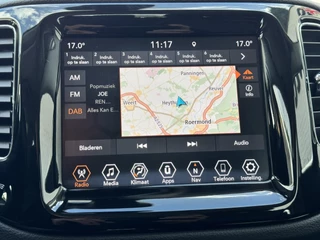 Jeep Compass Jeep COMPASS 1.3T Limited Cruise control Climate control Keyless Navigatie Apple carplay Android - afbeelding nr 8