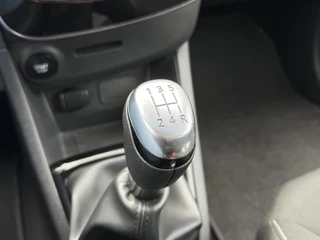 Renault Clio Renault Clio 0.9 TCe Limited Navi,Airco,Cruise,PDC,Bluetooth,Elek ramen,Lm velgen,Keyless,N.A.P,APK tot 06-2026 - afbeelding nr 20
