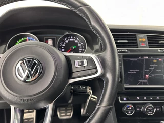 Volkswagen Golf Aut. *FULL-LED | NAVI-FULLMAP | SPORT-SEATS | DAB+  | TOWBAR | ECC | SHIFT-PADDLES | PARKPILOT | CRUISE | 18''ALU* - afbeelding nr 17