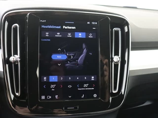 Volvo XC40 Volvo XC40 B4 Plus Dark | Trekhaak | Dodehoekdetectie | Achteruitrijcamera - afbeelding nr 28