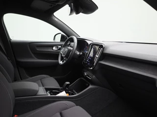 Volvo C40 Volvo C40 Recharge Core 69 kWh | Panoramadak | Navigatie | Camera - afbeelding nr 32