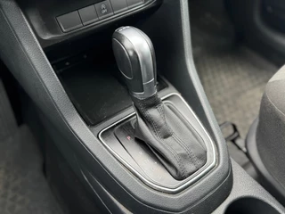 Volkswagen Caddy Volkswagen Caddy 2.0 TDI 102PK DSG automaat / Standkachel / Airco / Trekhaak / Stoelverwarming - afbeelding nr 22