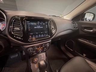Jeep Compass Panoramadak, beats audio, stoel/stuurverwarming - afbeelding nr 18
