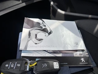 Peugeot 208 Peugeot 208 1.2 PT Allure Pack, Carplay, DAB, Clima, Navi, Cruise, Led - afbeelding nr 34