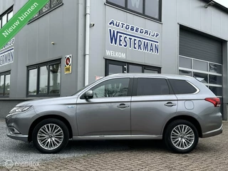 Mitsubishi Outlander Mitsubishi Outlander 2.4 PHEV Intense+ Leer Trekh. 360°Cam Stuur-\stoelverw. Carplay etc. - afbeelding nr 3