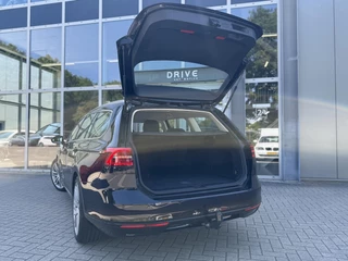 Volkswagen Passat Volkswagen Passat Variant 1.4 TSI DSG Comfortline Business CarPlay|Trekhaak|Cam|Perfect onderhouden - afbeelding nr 25