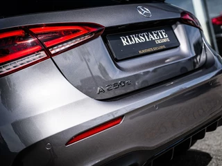 Mercedes-Benz A-Klasse Mercedes A-klasse a250e AMG|PANO|18''|CAMERA|ACC|SFEERV. - afbeelding nr 40