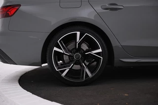 Audi A4 Audi A4 Limousine 35 TFSI Launch edition Sport Automaat, Navigatie, Sportstoelen, 19 inch! - afbeelding nr 8
