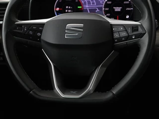 SEAT Leon SEAT Leon 1.4 TSI e-Hybrid PHEV | Stoel & stuurverwarming |  Leder/Alcantara | Carplay | Camera | Navigatie | Memory | Park Assist | Full LED - afbeelding nr 11