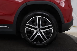 Mercedes-Benz GLA Mercedes-Benz GLA-klasse 250e Business Solution Luxury Limited | Panoramadak | Adaptive cruise | Trekhaak | Leder | Stoelverwarming | Matrix LED | Memory | Camera | Navigatie | Park Assist | Sfeerverlichting - afbeelding nr 39