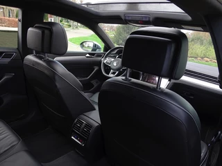 Volkswagen Arteon Volkswagen Arteon 2.0 TDI 239PK+ DSG 4-Motion Bns R-line 2017 / LED - afbeelding nr 35