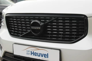 Volvo XC40 Volvo XC40 T4 Recharge R-Design | Parkeercamera | Glossy Black | Keyless - afbeelding nr 5