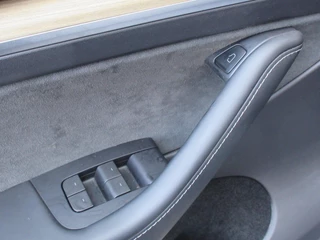 Tesla Model Y Tesla MODEL Y RWD 58 kWh - afbeelding nr 15