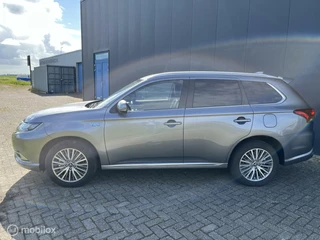 Mitsubishi Outlander Mitsubishi Outlander 2.4 PHEV Instyle|Leder|Carplay - afbeelding nr 2