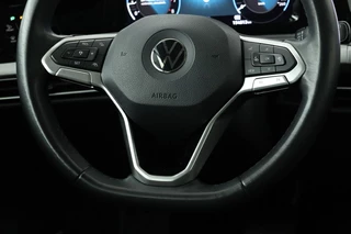 Volkswagen Golf Volkswagen Golf 1.0 eTSI Life | Camera | Adaptive cruise |  Memory | Full LED | Carplay | Side Assist | Park Assist | Sfeerverlichting | DAB - afbeelding nr 8