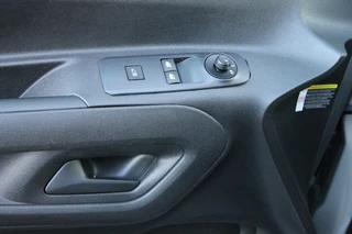 Peugeot Partner Peugeot Partner 1.5 BLUEHDI GRIP **NL_auto** 3 zits trekhaak/camera/cruise cont - afbeelding nr 20