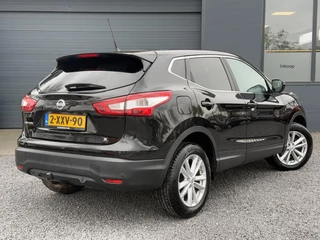 Nissan QASHQAI Nissan Qashqai 1.2 Premier Edition 2e Eigenaar,Navi,Clima,Cruise,Camera,Trekhaak,Pano,PDC V+A,Lm velgen,6 Bak,115pk,N.A.P,APK tot 12-2025 - afbeelding nr 2