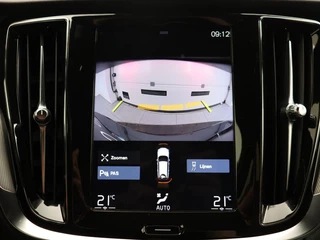 Volvo V60 Volvo V60 T8 PLUG-IN HYBRID AWD R-DESIGN HARMAN KARDON CAMERA DAB+ - afbeelding nr 31