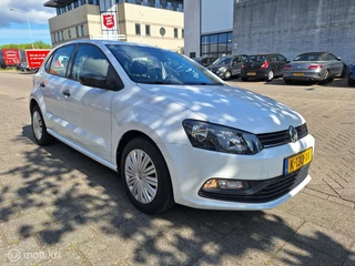Volkswagen Polo VOLKSWAGEN POLO 1.0 TREND AIRCO/NAVIGATIE/CRUISCONTROLL - afbeelding nr 4