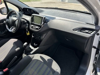 Peugeot 208 Peugeot 208 1.2 PureT Urban Soul NAVI CRUISE PDC TRHK NAP! - afbeelding nr 15