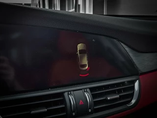 Alfa Romeo Giulia Alfa Romeo Giulia 2.0T Super | PANORAMADAK | KEYLESS | DNA | LANE ASSIST | VOL OPTIES! - afbeelding nr 44