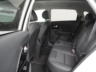 Kia Niro - Navigatie - Camera - Climate control - Cruise control - All Season - 12 maanden garantie - afbeelding nr 26