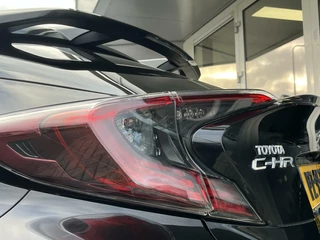 Toyota C-HR Toyota C-HR 1.8 Hybrid Executive TREKHAAK+LED+JBL+STUURVERW - afbeelding nr 9