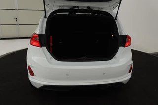 Ford Fiesta Ford Fiesta 1.0 EcoBoost ST-Line | Stoel & stuurverwarming |  Camera | Carplay | Climate control | Sportstoelen | Cruise control | PDC | Bluetooth - afbeelding nr 11