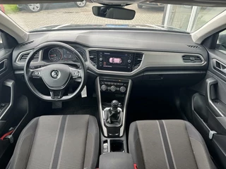 Volkswagen T-Roc Volkswagen T-Roc 1.0 TSI Style | Adaptive Cruise Control | Climate Control | Navi | PDC | Trekhaak | Apple Carplay/Android Auto | - afbeelding nr 8